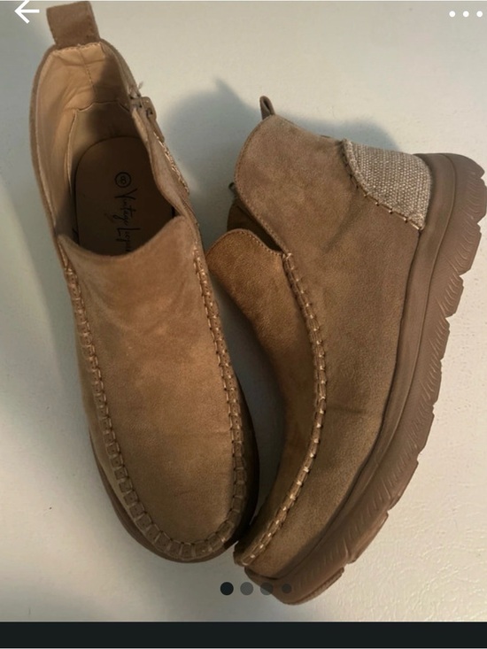 Shoes - Women’s suede bootie